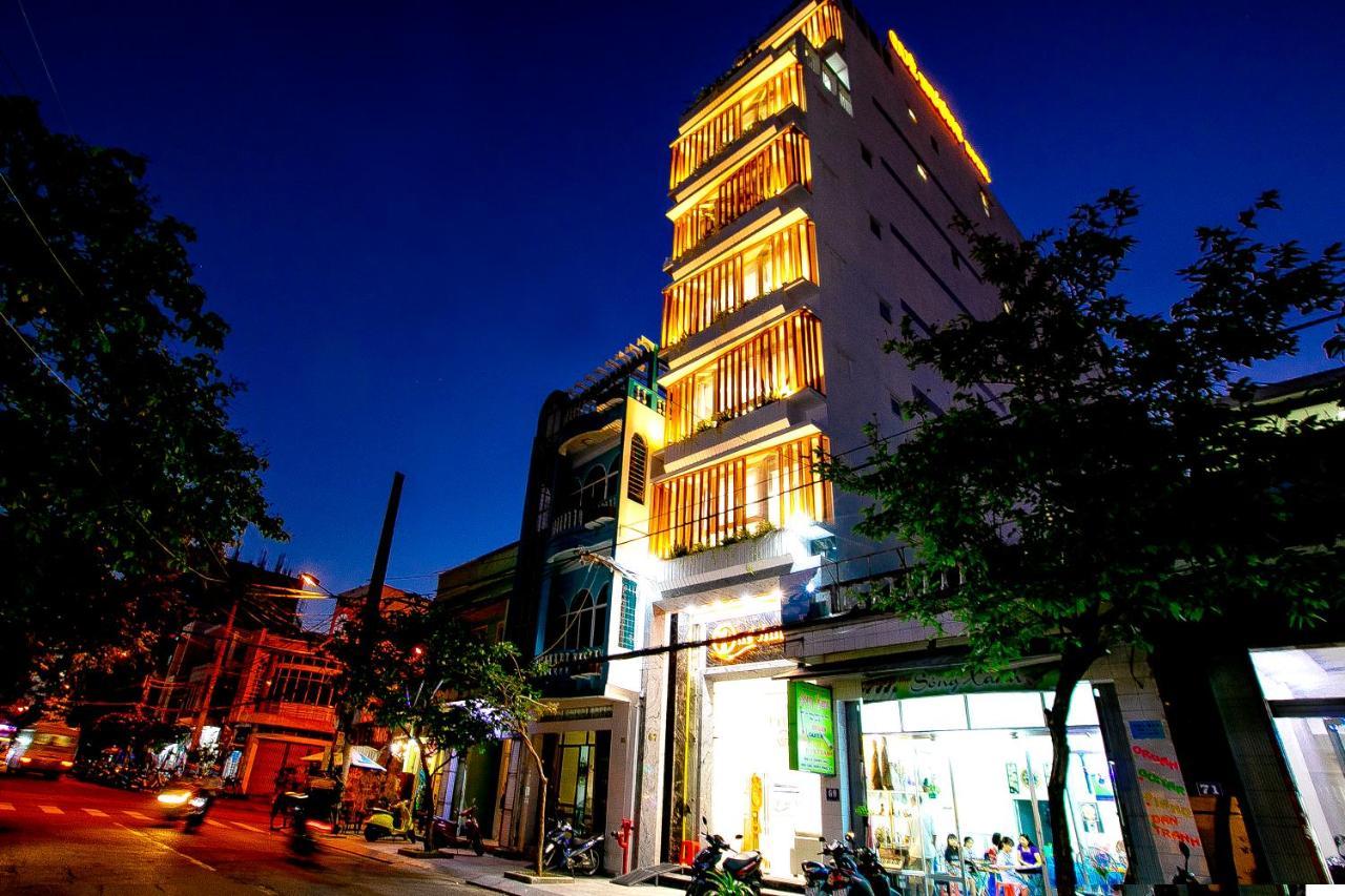 Que Huong Hotel Quy Nhon Exterior foto